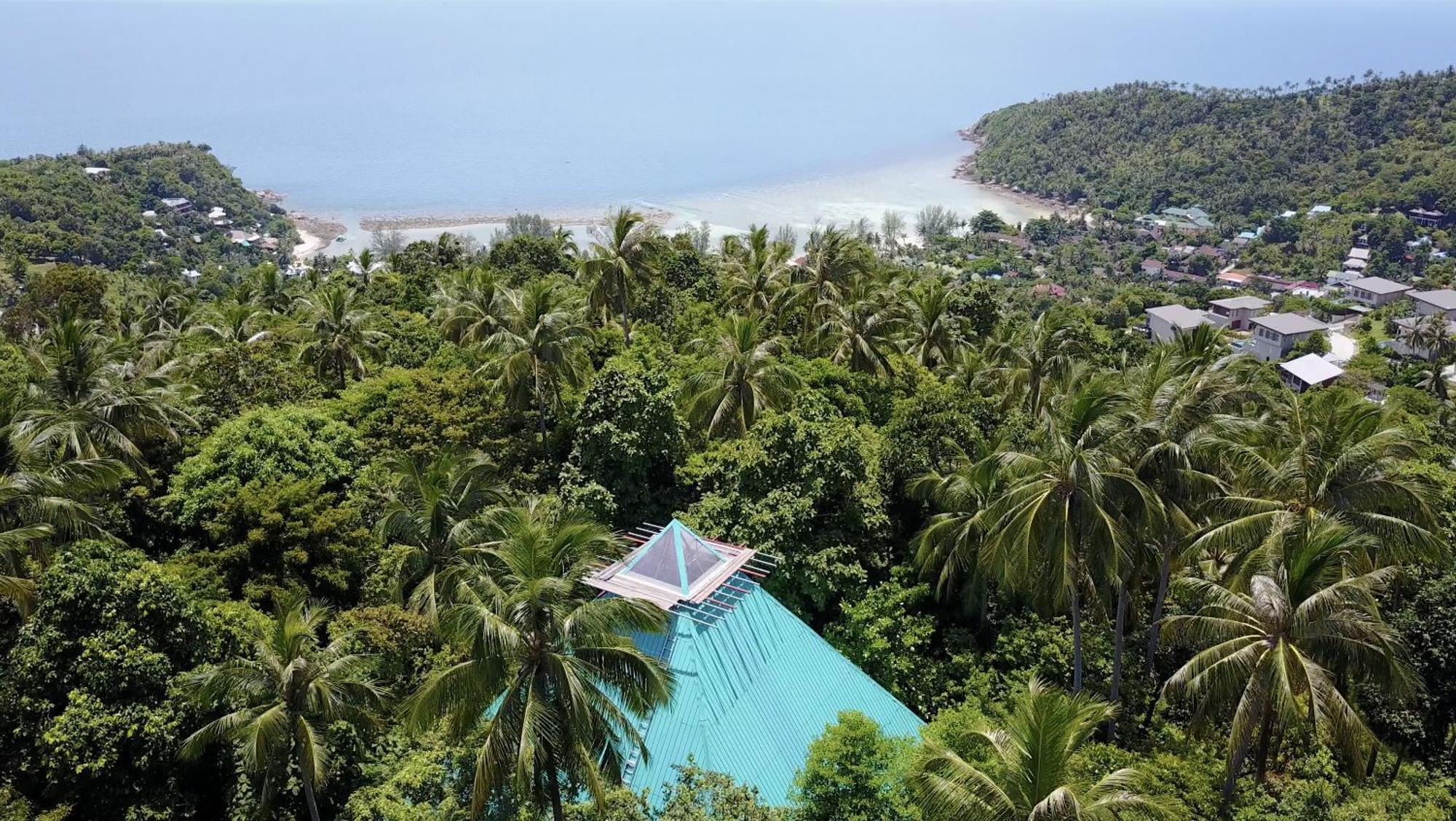Pyramid Yoga Koh Phangan Exterior photo